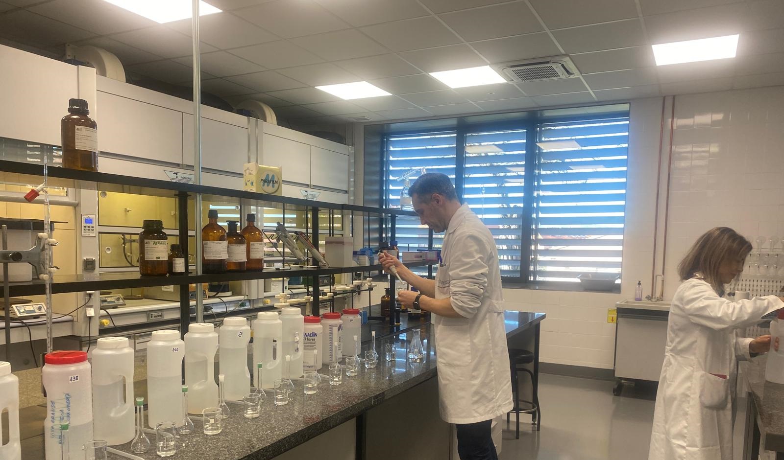 Laboratorio fisicoquímico