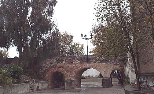 Puente de estilo romano, S.XVIII