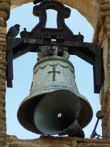 Iglesia parroquial de Santiago Apóstol, campana