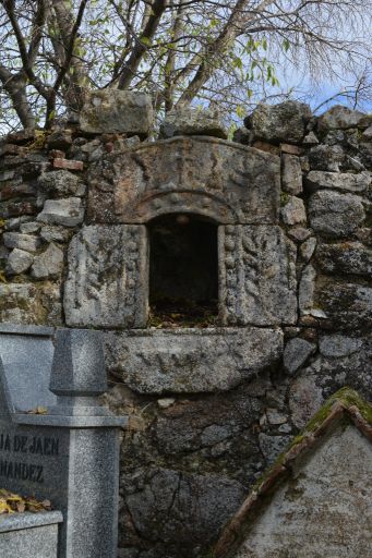 Restos de la Iglesia del Salvador, altar