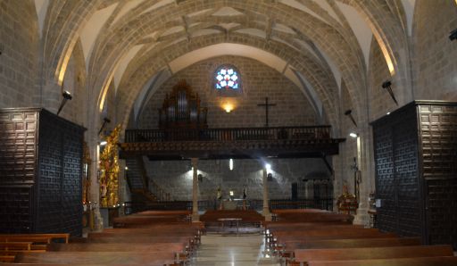 Iglesia parroquial de San Cristóbal, interior (2)