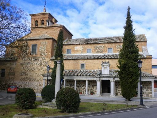 Iglesia parroquial de San Eugenio Mártir, exterior