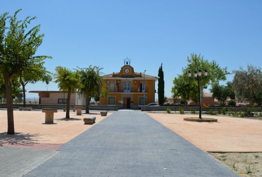 Plaza Luciano Garrido