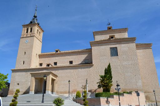 Iglesia parroquial de San Esteban Protomártir, exterior