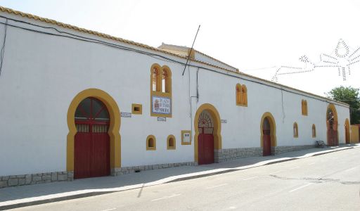 Plaza de Toros, exterior