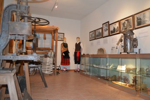 Museo etnológico, Sala oficios