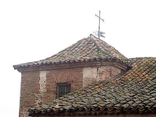 Iglesia, la antigua torre