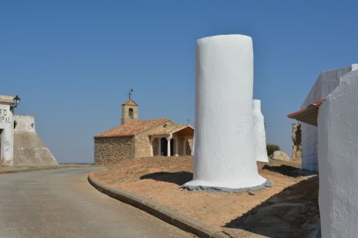 Cuevas y Ermita de Ntra. Sra. del Castillo