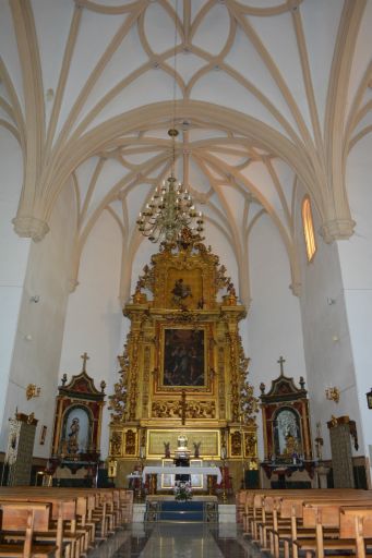 Iglesia parroquial de la Inmaculada Concepción, altar