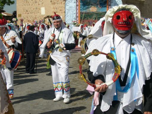 Fiestas del Corpus Christi, pecados y danzantes, danza de tejer el cordón