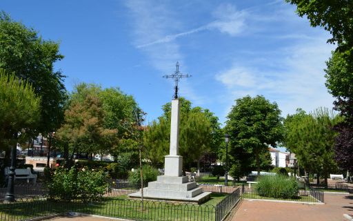 Plaza y parque de las Eras