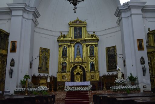 Iglesia parroquial de Santa María, Interior