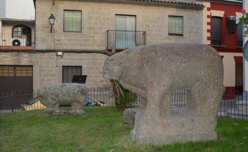 Toro y verraco, conjunto