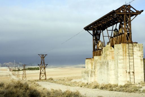 Tensador del teleférico de la fábrica de Asland   