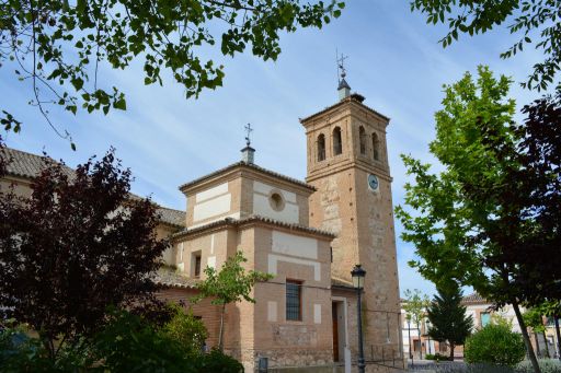 Iglesia San Felipe y Santiago el menor