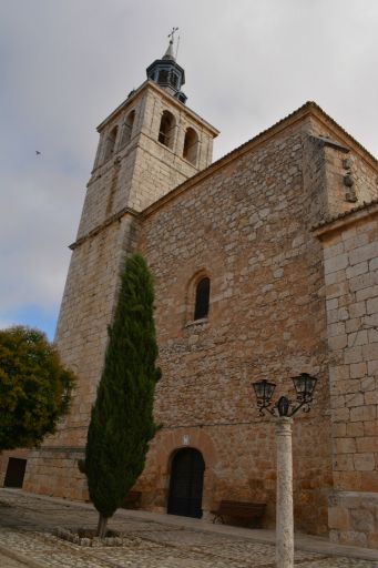 Iglesia de Santo Tomás Cantuariense, torre