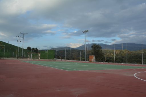 Instalaciones deportivas, pistas