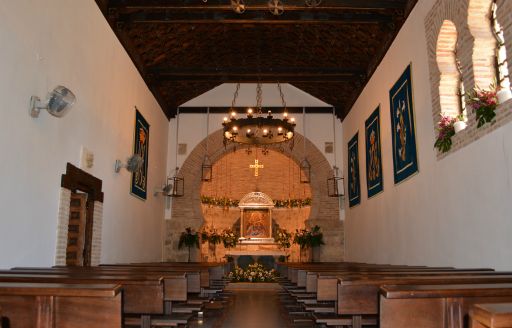 Ermita de la Natividad, interior