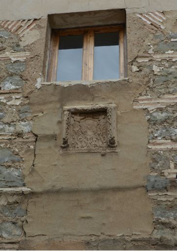 Convento de las Franciscanas, blasón