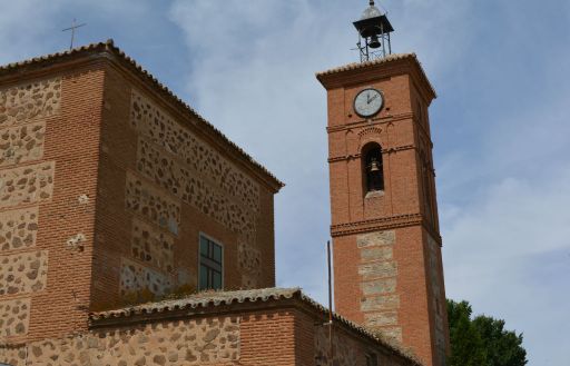 Iglesia parroquial de Santa María Magdalena, Exterior