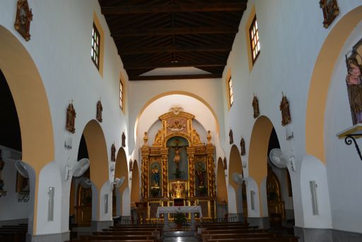 Iglesia parroquial de San Pedro Apóstol, interior