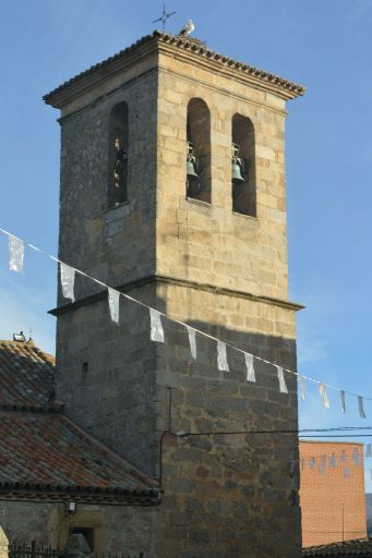 Iglesia parroquial de San Bartolomé Apóstol, torre