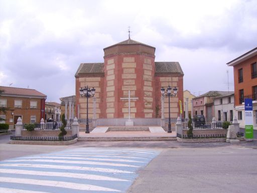 Iglesia parroquial de San Juan Bautista, otra vista