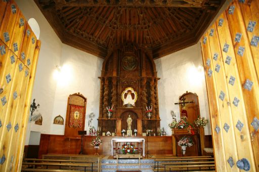 Ermita de San Pedro, interior