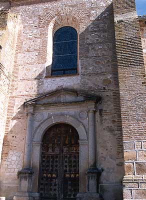Iglesia parroquial de San Sebastián, puerta
