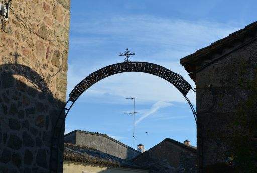 Iglesia parroquial de la Virgen de los Remedios, arco