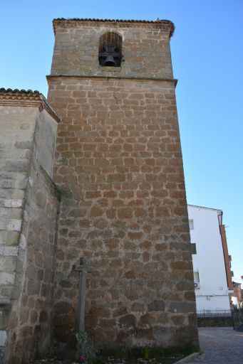 Iglesia parroquial de Nuestra Señora del Monte, torre