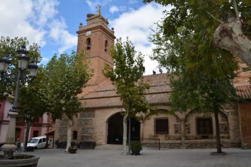 Iglesia parroquial de San Sebastián, exterior