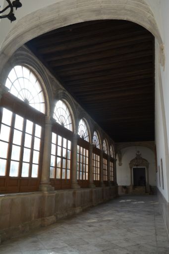 Convento de los Padres Dominicos,  soportales del claustro