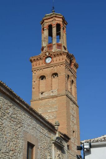 Teatro Municipal Lope de Vega, torre