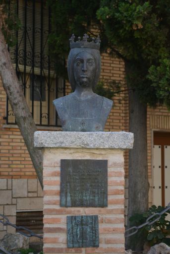 Escultura a Isabel La Católica