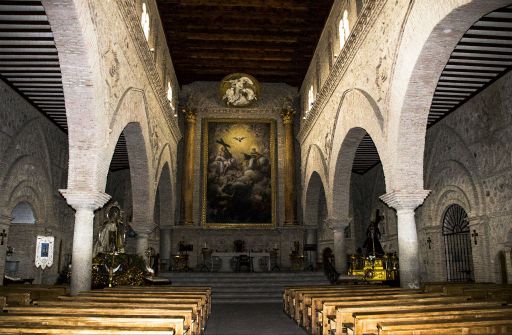 Iglesia parroquial San Pedro Apóstol, interior