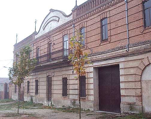 Estación de ferrocarril antigua