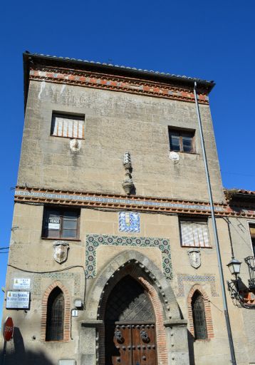 Museo de la Cerámica, antes vivienda de Platón Páramo (1857-1929)