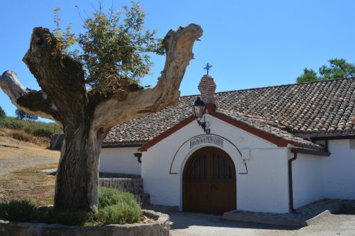 Iglesia de Piedraescrita, entrada