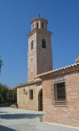 Iglesia parroquial de Nuestra Señora de la Encarnación, torre