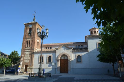 Iglesia parroquial de Nuestra Señora de la Asunción, exterior
