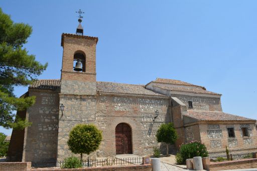 Iglesia parroquial de Santiago Apóstol, exterior