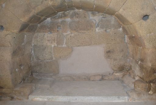 Ermita de Santa María de Melque, enterramiento