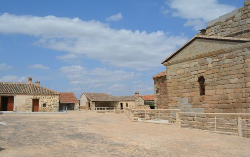 Ermita de Santa María de Melque, exterior (5)