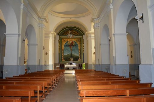 Iglesia parroquial del Triunfo de la Santa Cruz, interior