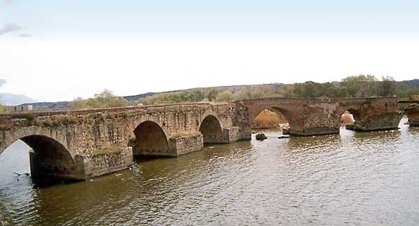 Puente romano