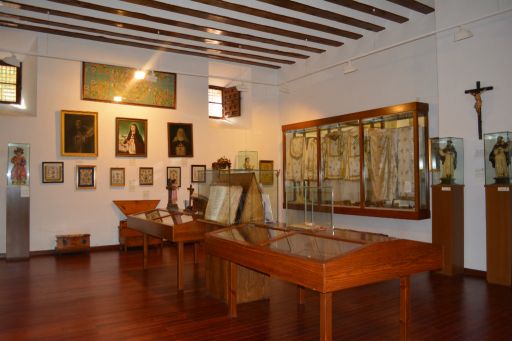 Convento de Trinitarias Recoletas, museo (1)