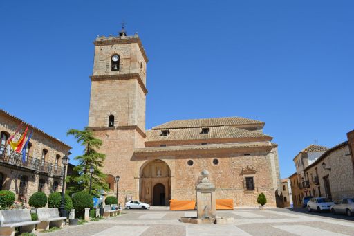 Iglesia parroquial San Antonio Abad, exterior