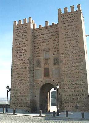 Puerta de Alcántara