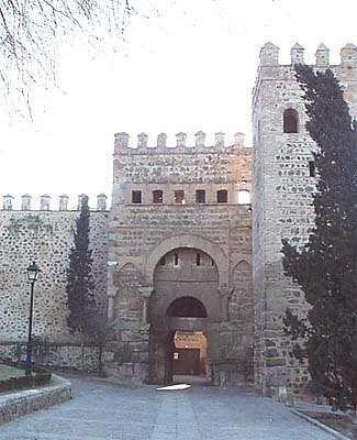 Puerta Vieja de Bisagra